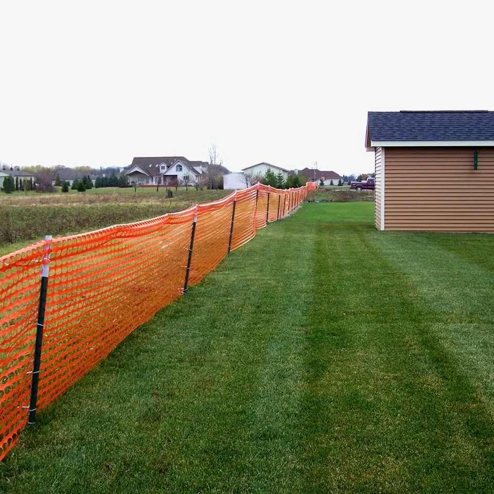 Окончание забора для безопасности